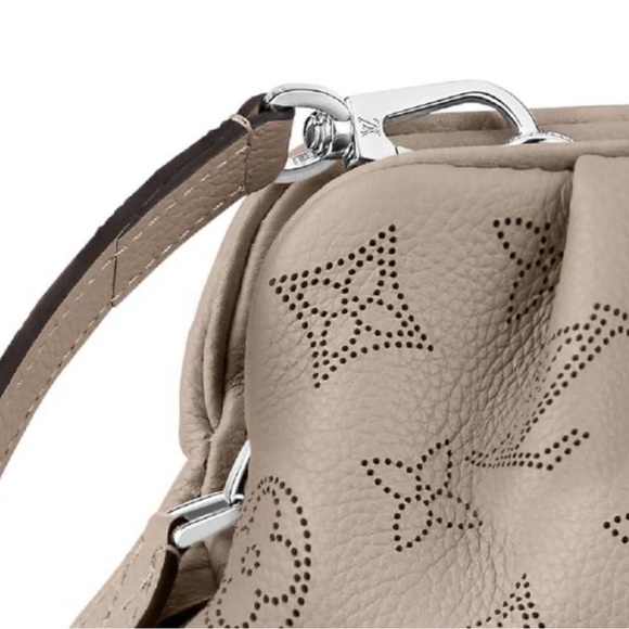 Louis Vuitton Scala Mini Pouch/Cross-Body - Grey Perforated Calf Leather - Picture 4 of 10